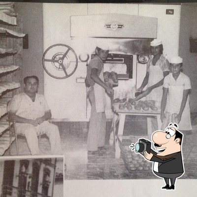 Panadería y confitería Francisco Vélez Galián