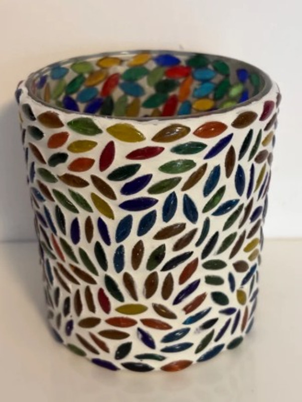 Precioso portavelas de colores .