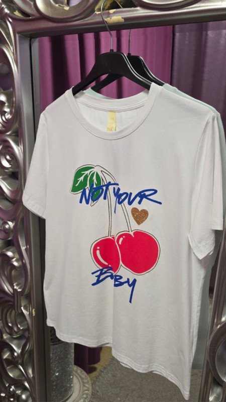 Camiseta cerezas blanca